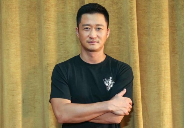 2020影视明星社会责任榜前十,吴京登顶,1对明星夫妇入围