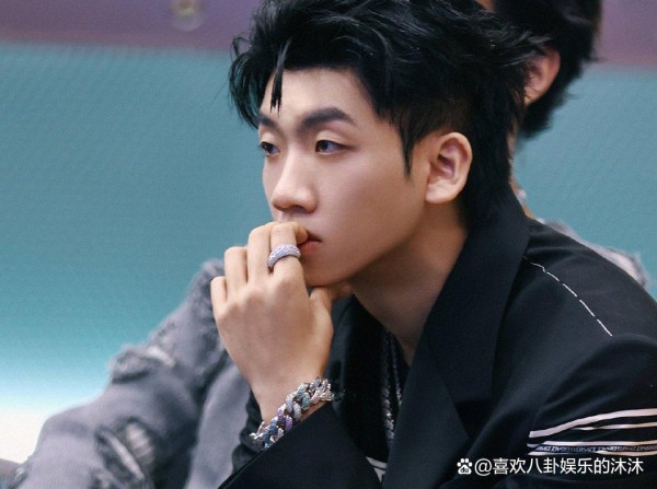 灵魂发问！巅峰对决老道回应网友，你咋知道GAI与杨和苏关系好？