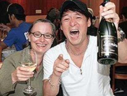 周华健老婆衰老太快,合照似母子!周华健30年不弃,对她如初