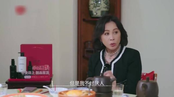 问最讨厌哪个演员？刘嘉玲瞬间答出，真不怕得罪人