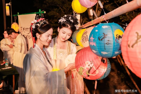 石湖的千年浪漫,在年轻人中“破圈”