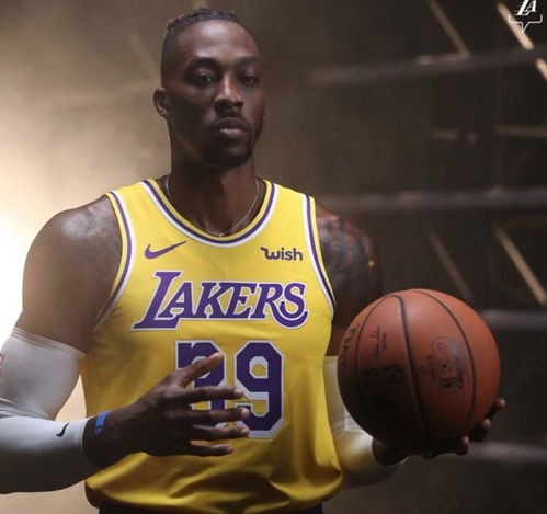 洛杉矶湖人中锋私生女曝光：霍华德个人生活大