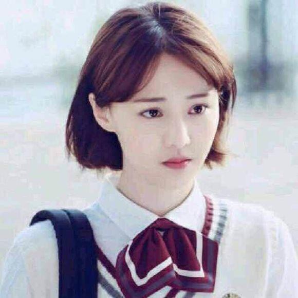 郑爽再透内地娱乐圈实存番卫之争!