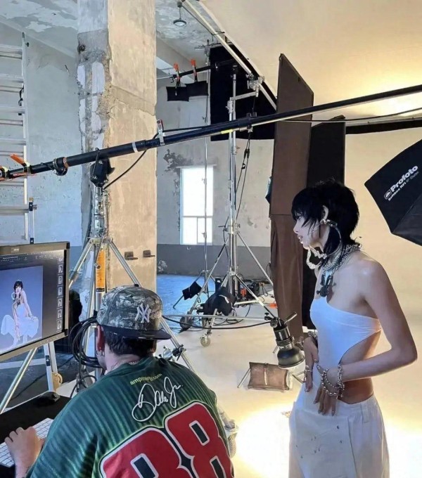 退队后Lisa和Jennie终于撕破脸,拉踩不成终究开始造黄谣了?