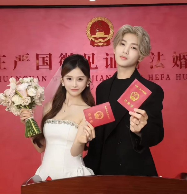 网红鹿哈领证结婚，曾自曝7个月赚3500万，鹿晗被波及