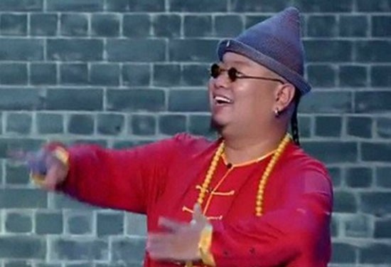 “半吨舞王”王迪:想回烟台打造喜剧“梦工厂”