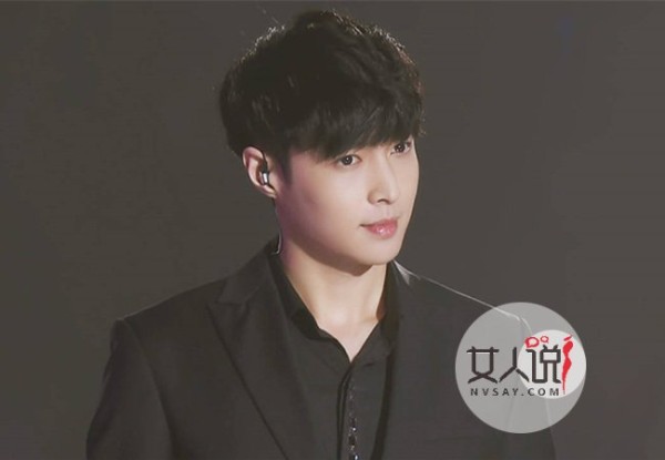 张艺兴女友身份曝光 公开神秘女友真实身份竟想不到是她