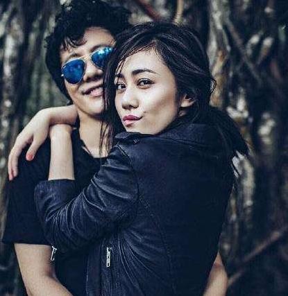 郑钧怎么会看上刘芸的？郑钧刘芸相识相爱经过