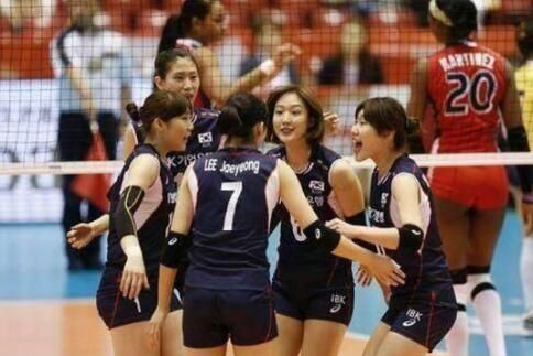 中国女排小将入韩籍贬低朱婷,只因想为韩国夺取冠军