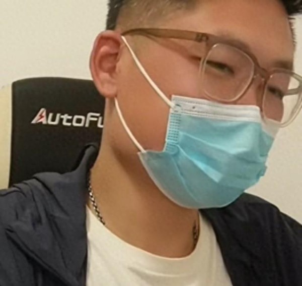 狗仔刘大锤爆料白鹿张凌赫曾同居，引发网友热议