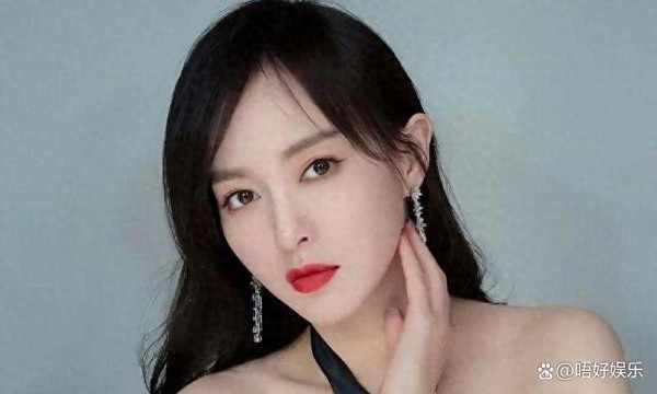 杨幂的朋友圈故事：从唐嫣到迪丽热巴，她如何经营明星间的友情？