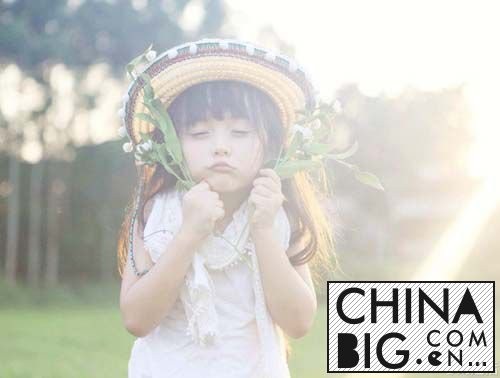 刘楚恬的爸爸是刘毅森？ 刘楚恬妈妈照片曝光