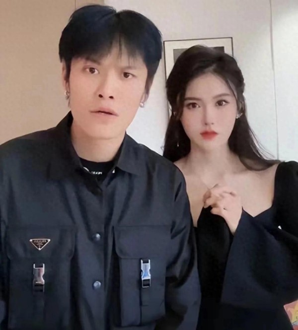 小杨哥与小杨嫂婚姻风波：丈母娘强硬回应背后的真相