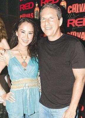 李玟高调宣布结婚消息