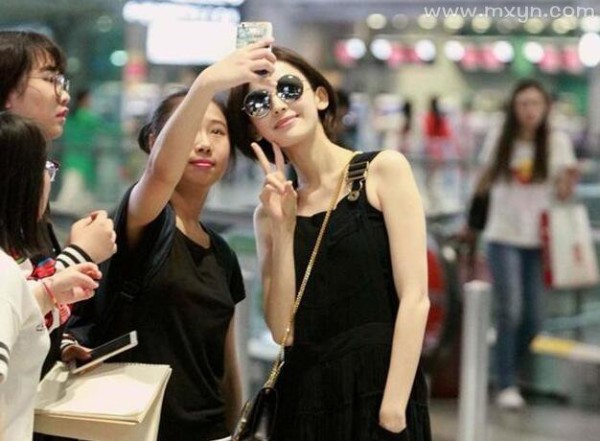 梦见和明星合影