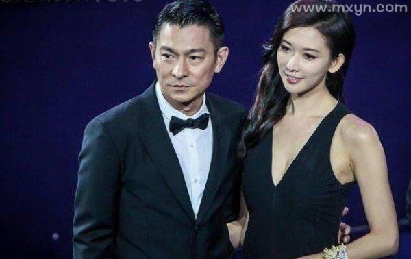 梦见和明星合影