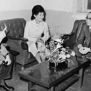 崔顺实堂弟：朴槿惠父亲曾授意崔顺实父亲把宗教政治化