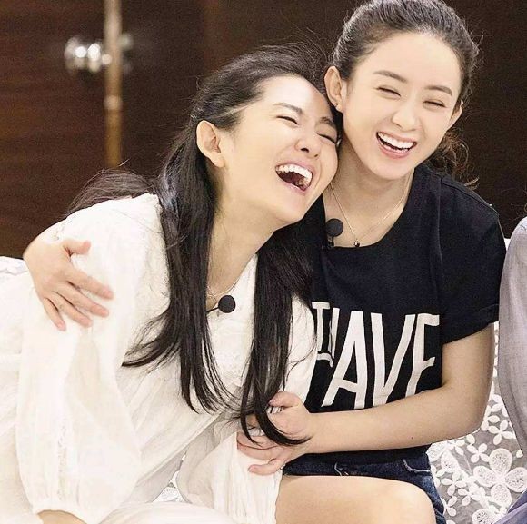 谢娜一辈子的4大闺蜜，个个都是人生赢家，最后一位连张杰都嫉妒