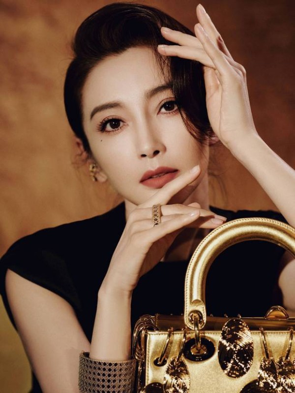 搜狐娱乐讯 近日，工作室<a target=