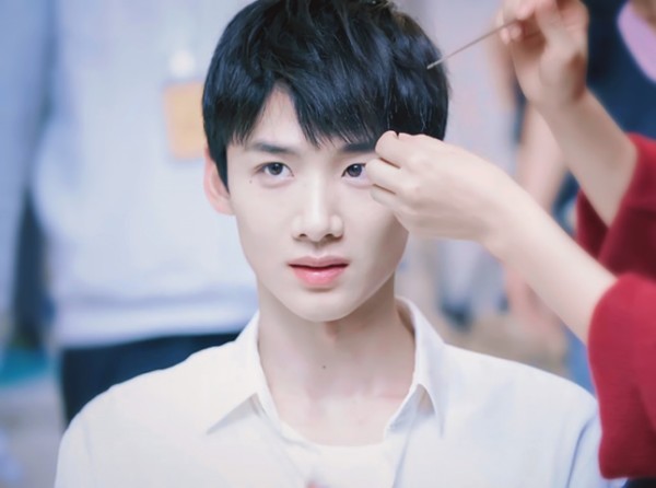 白敬亭王嘉尔明星大侦探是哪一期,白敬亭个人资料及作品