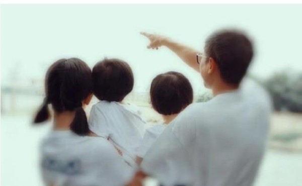 刘烨与谢娜那段用情至深的恋情,多年后再提起,终究还是被再伤到