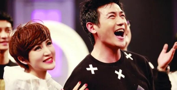 娱乐圈中被称为神仙眷侣的一对，陆毅对爱情有十足的信仰