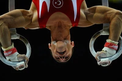 和陈道明合作拍的电视剧男性是谁