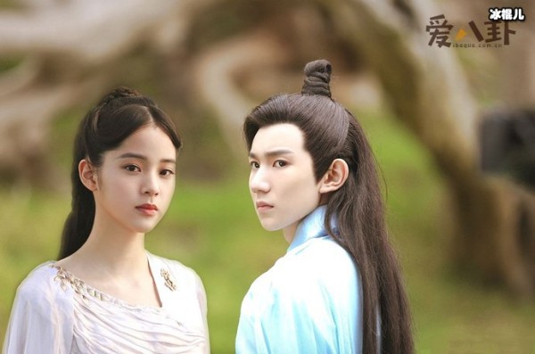 欧阳娜娜撩王源失败了