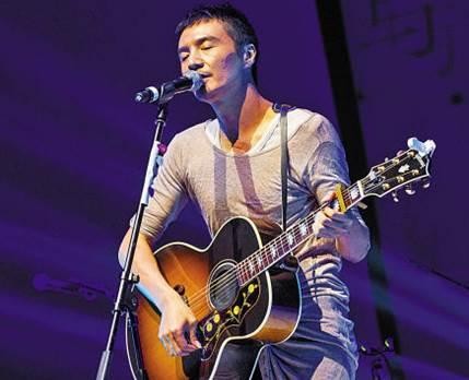 最真实歌手！与周迅是金童玉女！患抑郁症退出歌坛！现付不起房租