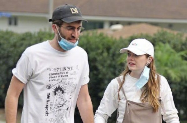 石头姐当妈是怎么回事 石头姐生了儿子还是女儿