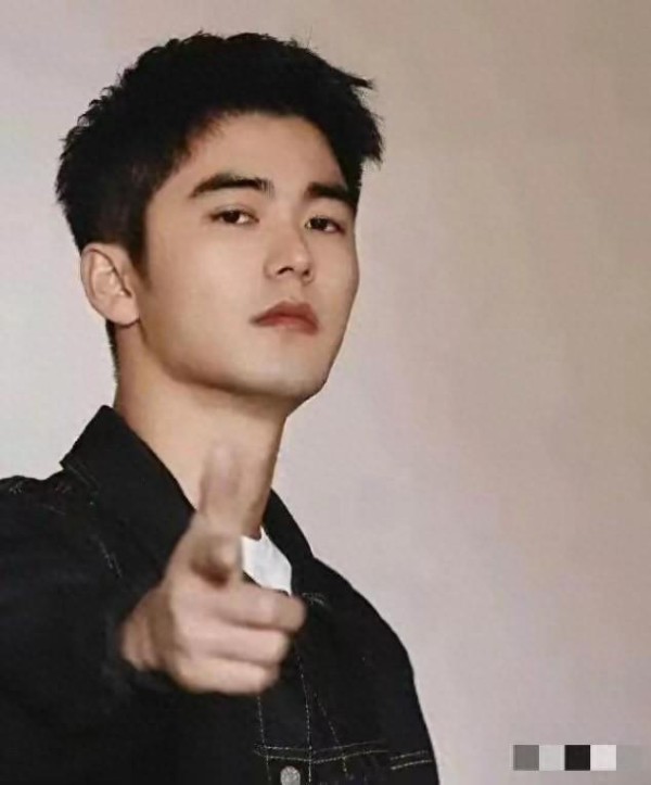 娱乐圈再现法制咖：刘奕畅酒局暴力案如何撕破光鲜明星的伪装