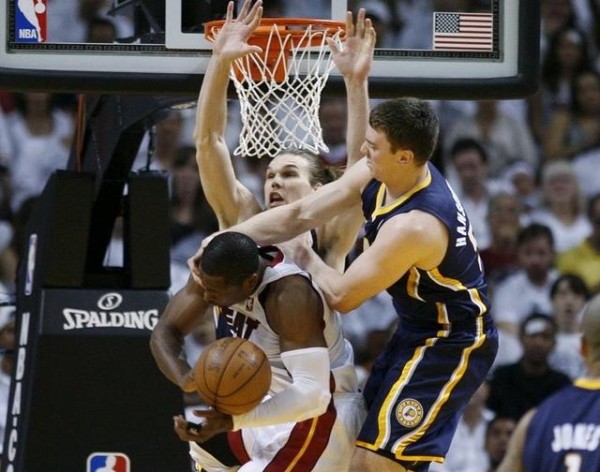 阿泰斯特打架有多猛！他被阿泰一个眼神吓傻是这样评价阿泰的武功