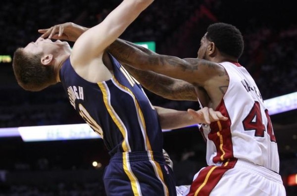 阿泰斯特打架有多猛！他被阿泰一个眼神吓傻是这样评价阿泰的武功