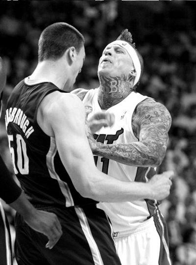 阿泰斯特打架有多猛！他被阿泰一个眼神吓傻是这样评价阿泰的武功