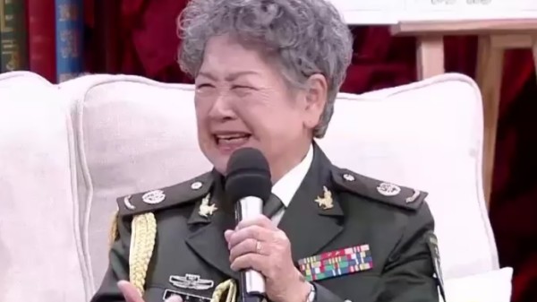 耿莲凤、陶玉玲竟是闺中密友，现场互相“呛声”，逗乐全场