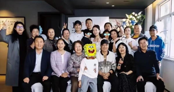 复婚有希望?黄晓明的一场家宴,让叶珂沦为笑话,杨颖彻底赢麻了