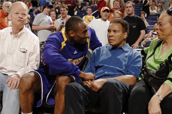 传奇陨落，图说拳王阿里与NBA的不解情缘！