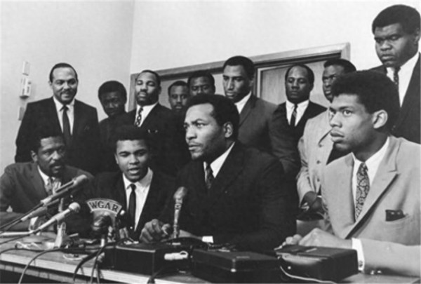 传奇陨落，图说拳王阿里与NBA的不解情缘！