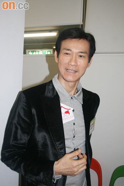 郑欣宜自曝同郑少秋不熟解释沈殿霞为何不再婚