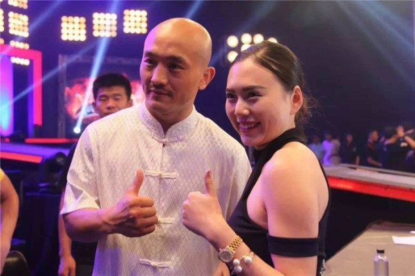 中国拳坛出场费最高的五个人，张伟丽高居第二，一龙上榜