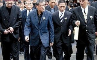 赵本山和乔四的关系是什么 赵本山到底是什么人(黑道大佬吗)