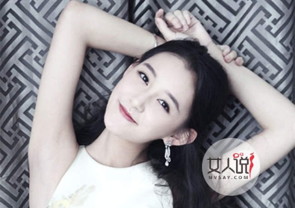 蒋依依的男朋友是谁 人气小鲜肉王俊凯和吴磊都是她的绯闻男友（2）