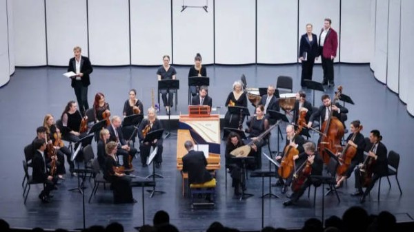 十日谈·夜光杯×艺术节 | 温欣：《里纳尔多》的减法与加法