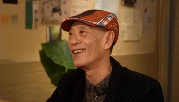 成龙被指责对“成家班”不忠，这一次，71岁的他能否保住名声？