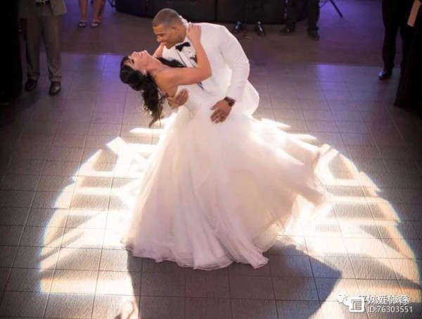 WWE明星选手那些秘密的爱情，其实不少明星选择了隐婚！