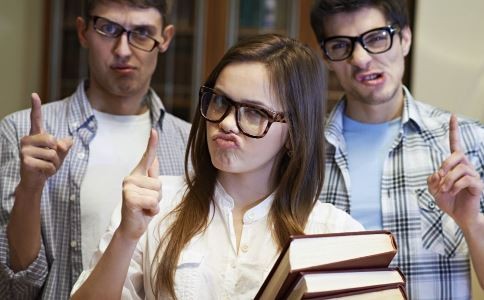 花痴心理 花痴是一种心理病吗 花痴的原因