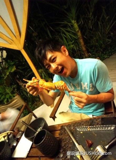 林志颖与老婆海边秀恩爱 现实版继承者们