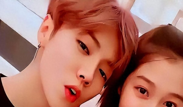 娱乐圈情侣关系的背后：从细节看真实与虚构