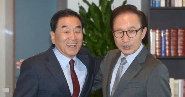 李明博幕僚说出真相？文在寅对卢武铉之死耿耿于怀，李明博躺枪