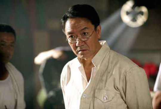 她与弟弟一起进娱乐圈,如今弟弟成资深演员,而她仍不温不火